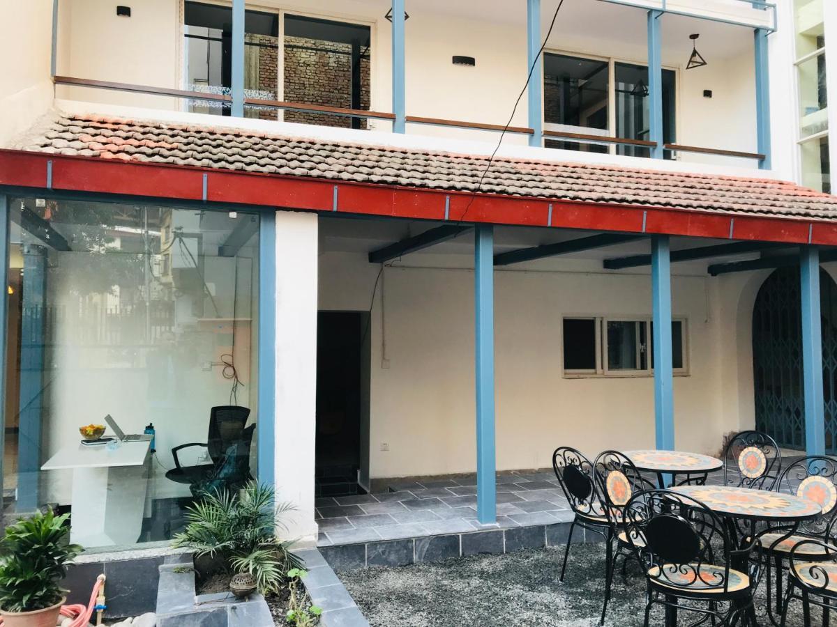 Alobar1000 Hostel Kathmandu Bagian luar foto