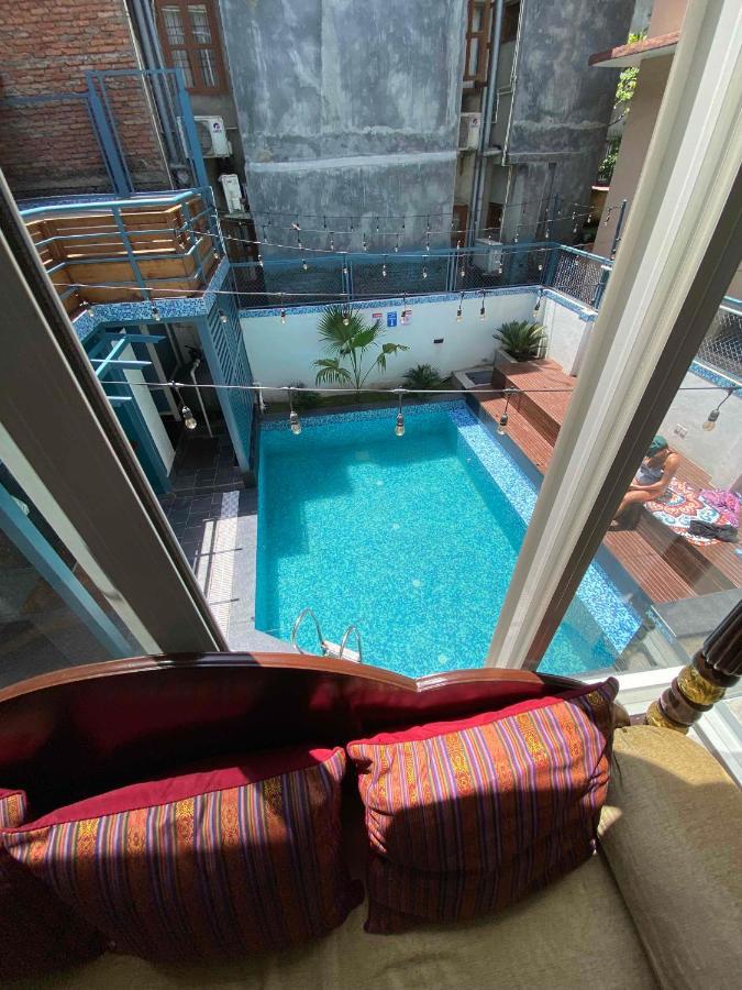 Alobar1000 Hostel Kathmandu Bagian luar foto